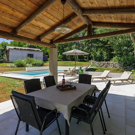 Nino - Lbn305 By Interhome * Kršan