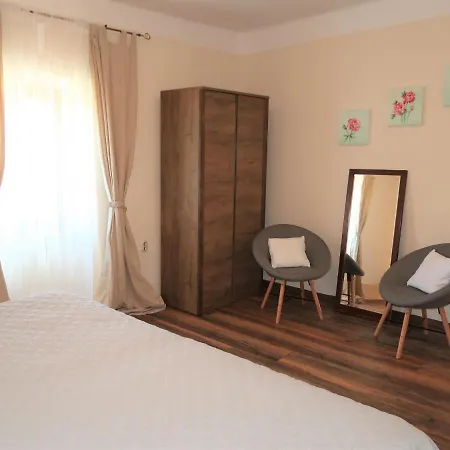 Holiday home Nino - Lbn305 By Interhome Krsan