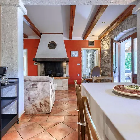 Holiday home Nino - Lbn305 By Interhome Krsan