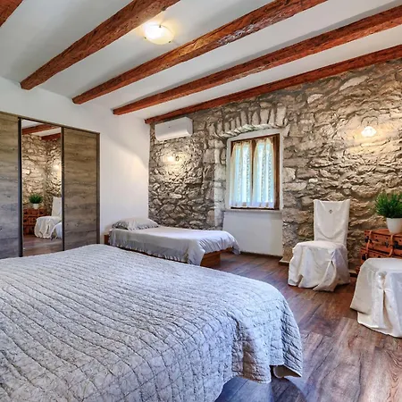 Holiday home Nino - Lbn305 By Interhome